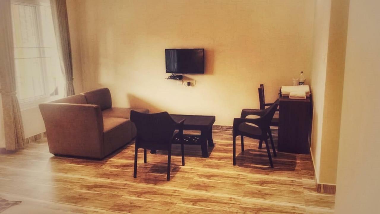 Kuhi The Mist Hotel Мунар Екстериор снимка