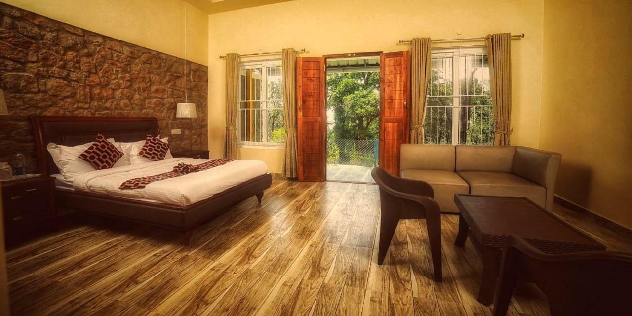 Kuhi The Mist Hotel Мунар Екстериор снимка