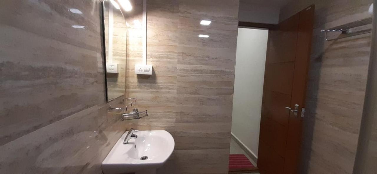 Kuhi The Mist Hotel Мунар Екстериор снимка